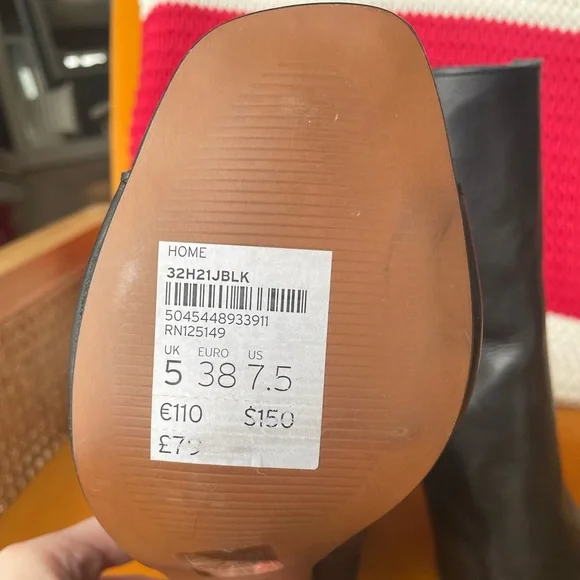 Topshop “Home” Black Cutout Leather Booties - Size 38 - Picture 5 of 5